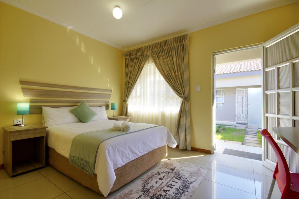 Minilitha Lodge Richards Bay Ngoại thất bức ảnh