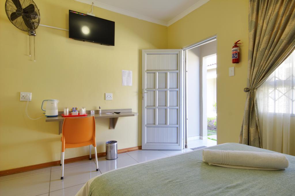 Minilitha Lodge Richards Bay Ngoại thất bức ảnh