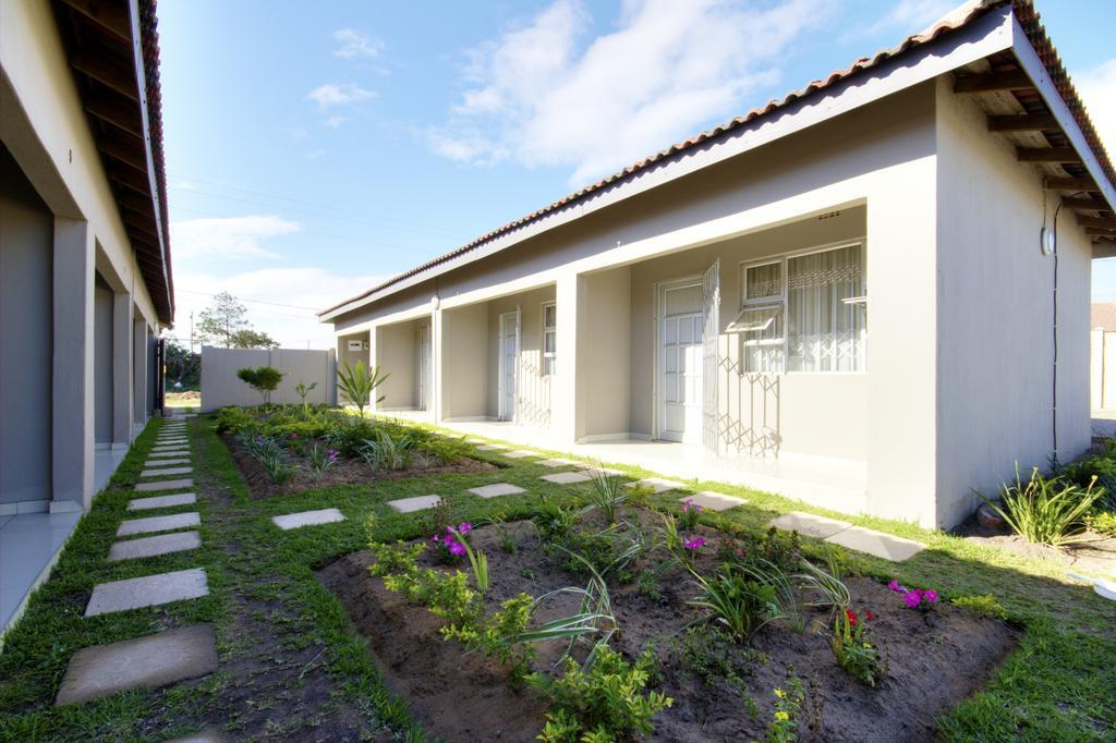 Minilitha Lodge Richards Bay Ngoại thất bức ảnh