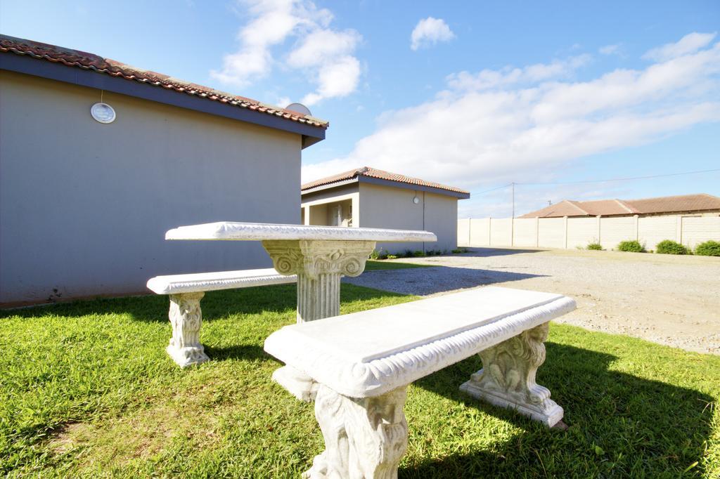 Minilitha Lodge Richards Bay Ngoại thất bức ảnh