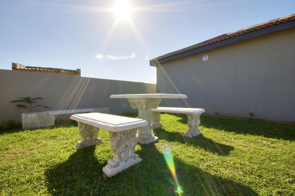 Minilitha Lodge Richards Bay Ngoại thất bức ảnh